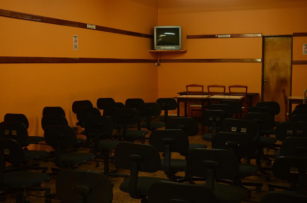 Hotel Huemul General Roca Kültér fotó