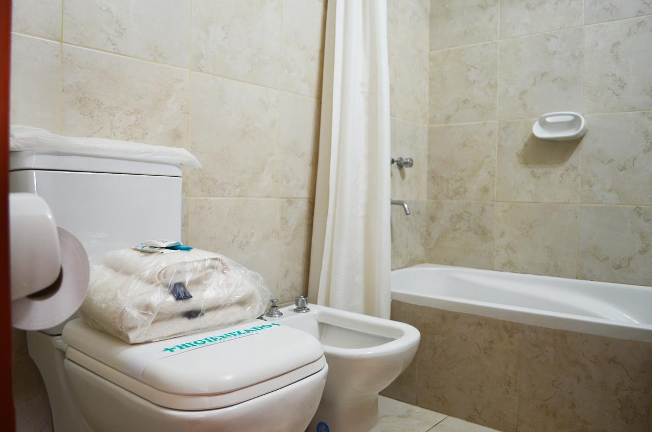 Hotel Huemul General Roca Kültér fotó